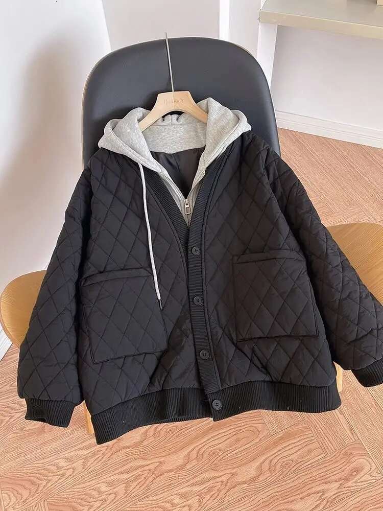 2023 New Womens Winter Clothing Quilted Coat Warm Parka Cotton-padded Jacket Women Korean Fashion Hooded Coats Patchwork Clothes