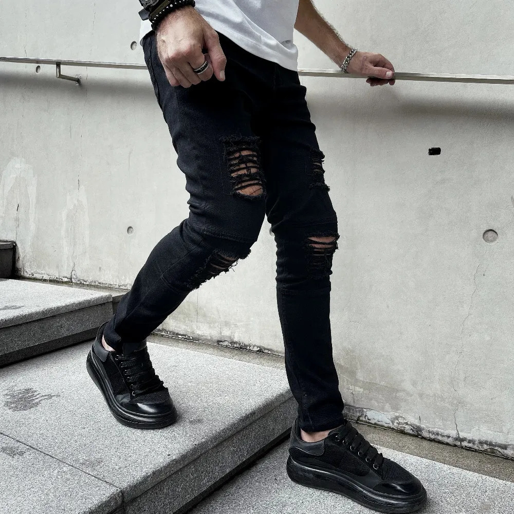 Men High street Hip hop Style Ripped Skinny Pencil Jeans Stylish Slim Holes Casual Denim Pants 250210