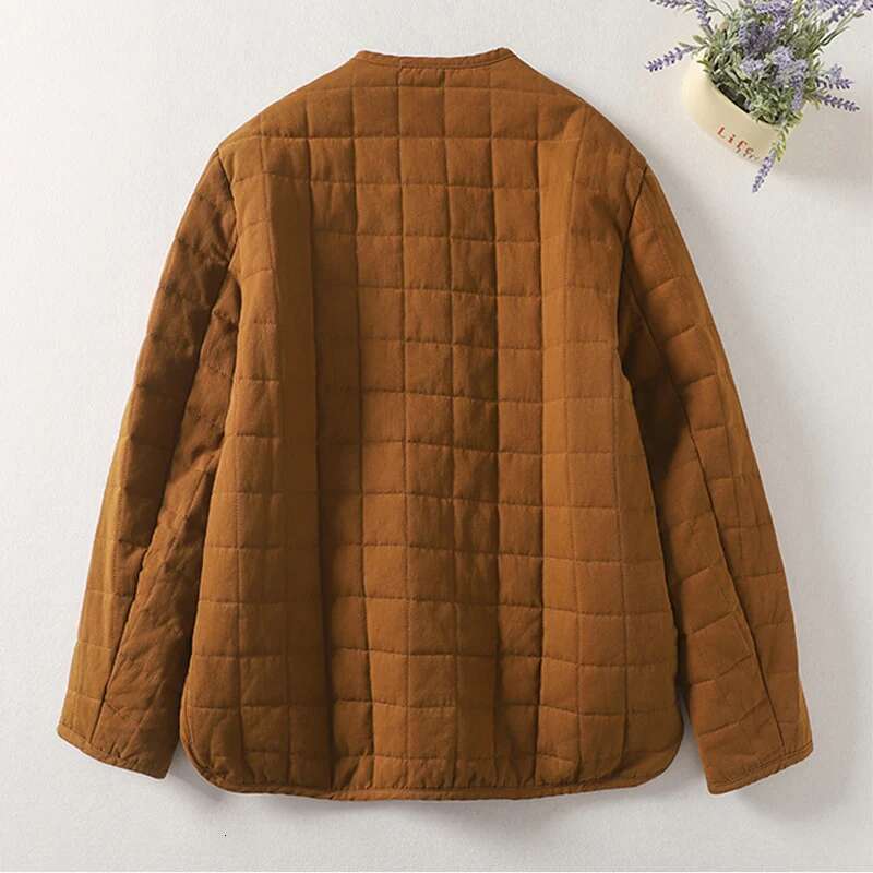 Literary Plaid Parkas 2024 New Winter Age-reduced Women Quilted Jackets Thick Warm Cotton-padded Office Lady Outerwear Coat