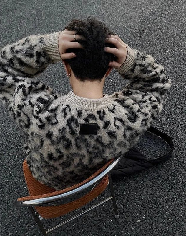 Lazy contrast color leopard print crew neck sweater mens trendy sweater national fashion high street high-end jacket 250211