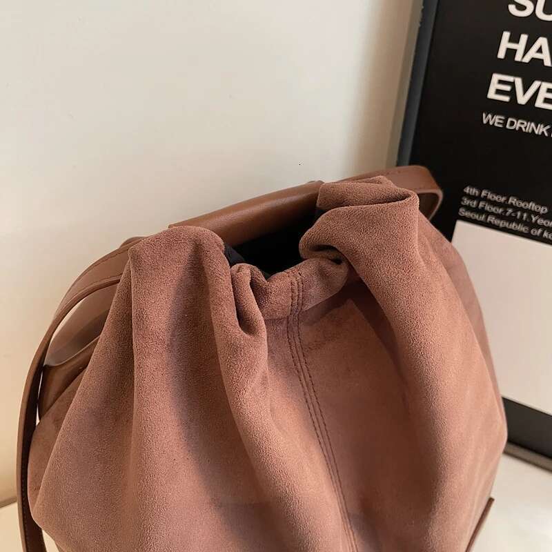 2025 Latest Women Fashion Backpacks Drawstring Bucket Shoulder Bags Soft Suede Large Capacity Rucksack For Travelg Shopping