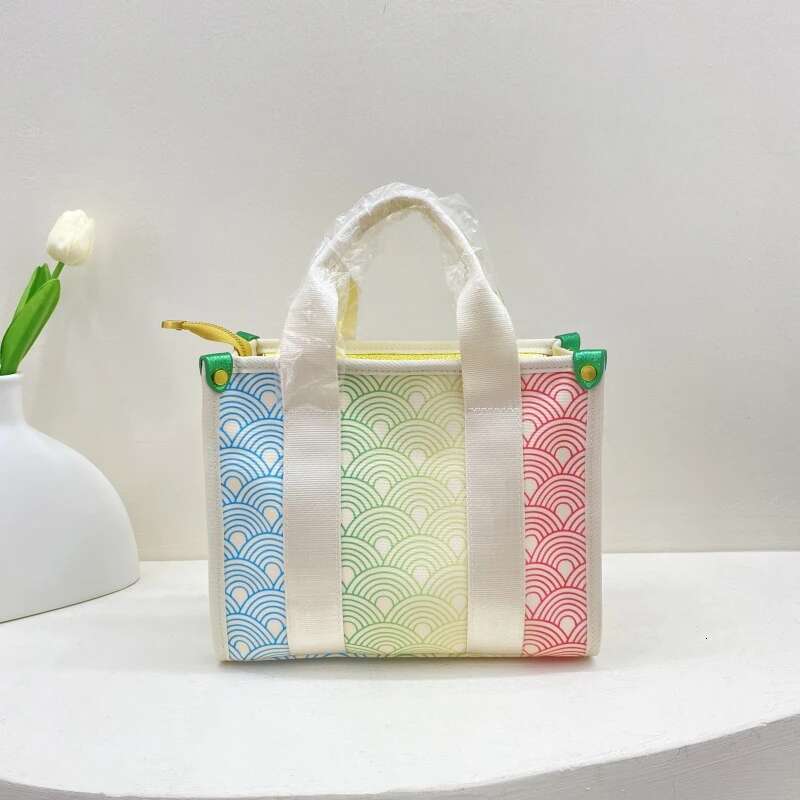 New Fashion Women's Tote Trend Brand Temperament Shoulder Large Capacity Elegant Crossbody Bag Designer Handbag