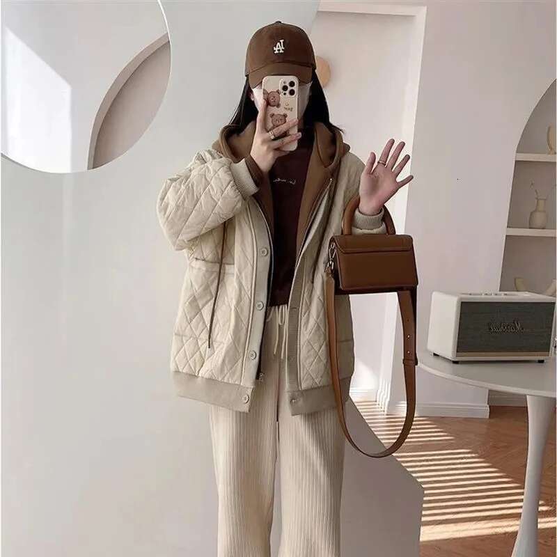 2023 New Womens Winter Clothing Quilted Coat Warm Parka Cotton-padded Jacket Women Korean Fashion Hooded Coats Patchwork Clothes
