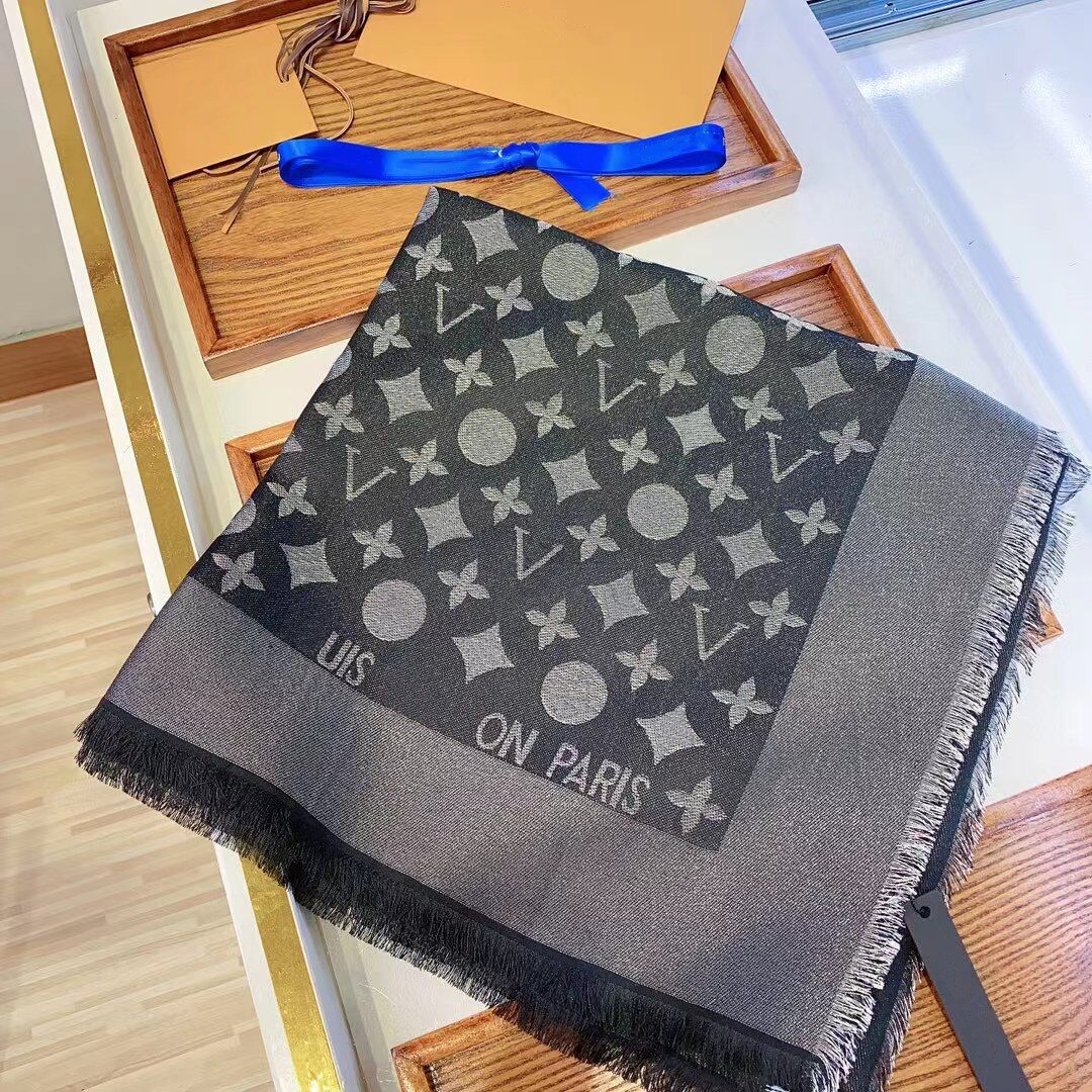 Classic Brand v Designer Scarf Cashmere Scarves 100% Wool Scarf Women and Men Long Wrap Classic letter Scarves Designer Silk scarf with box