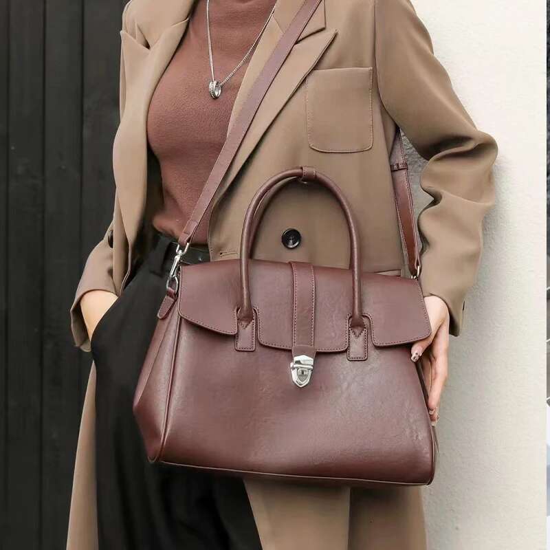 New Retro Large Capacity Commuter Tote Strictly Select First Layer Vegetable Tanned Cowhide Women's Handbag Travel Shoulder Bag
