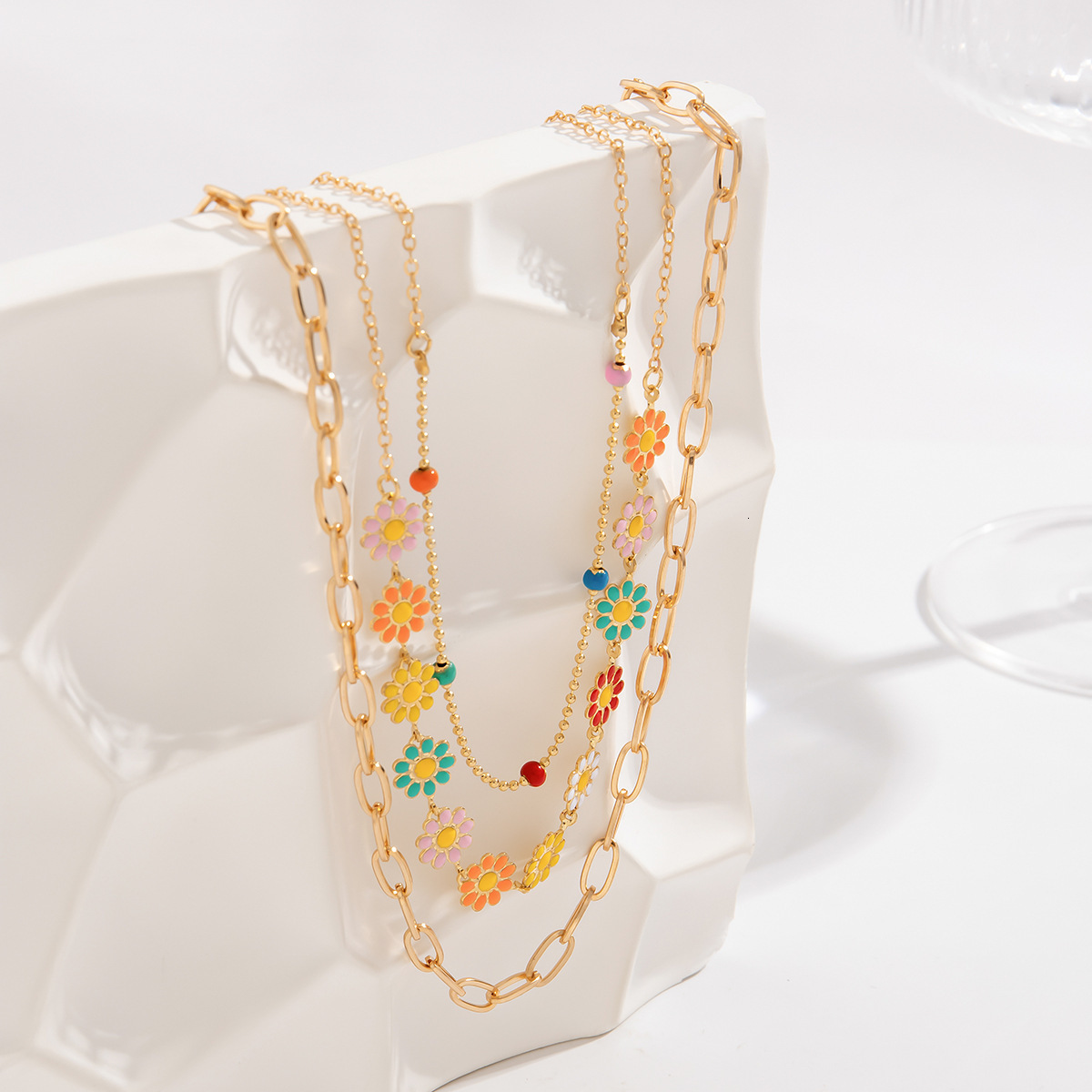 women fashion Jewelry minimalist ethnic style colorful small daisy trendy hip-hop metal necklace