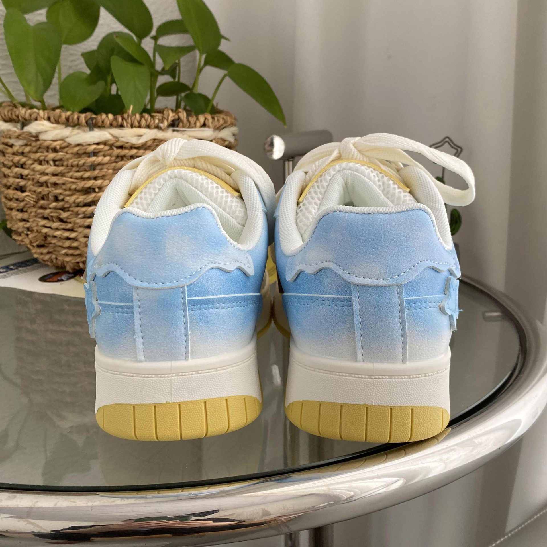 Five Pointed Star 2025 Autumn And Winter Women's Flat Shoes, Student Leisure Multifunctional Niche Design Sports Board Shoes Trendy Balance Skate