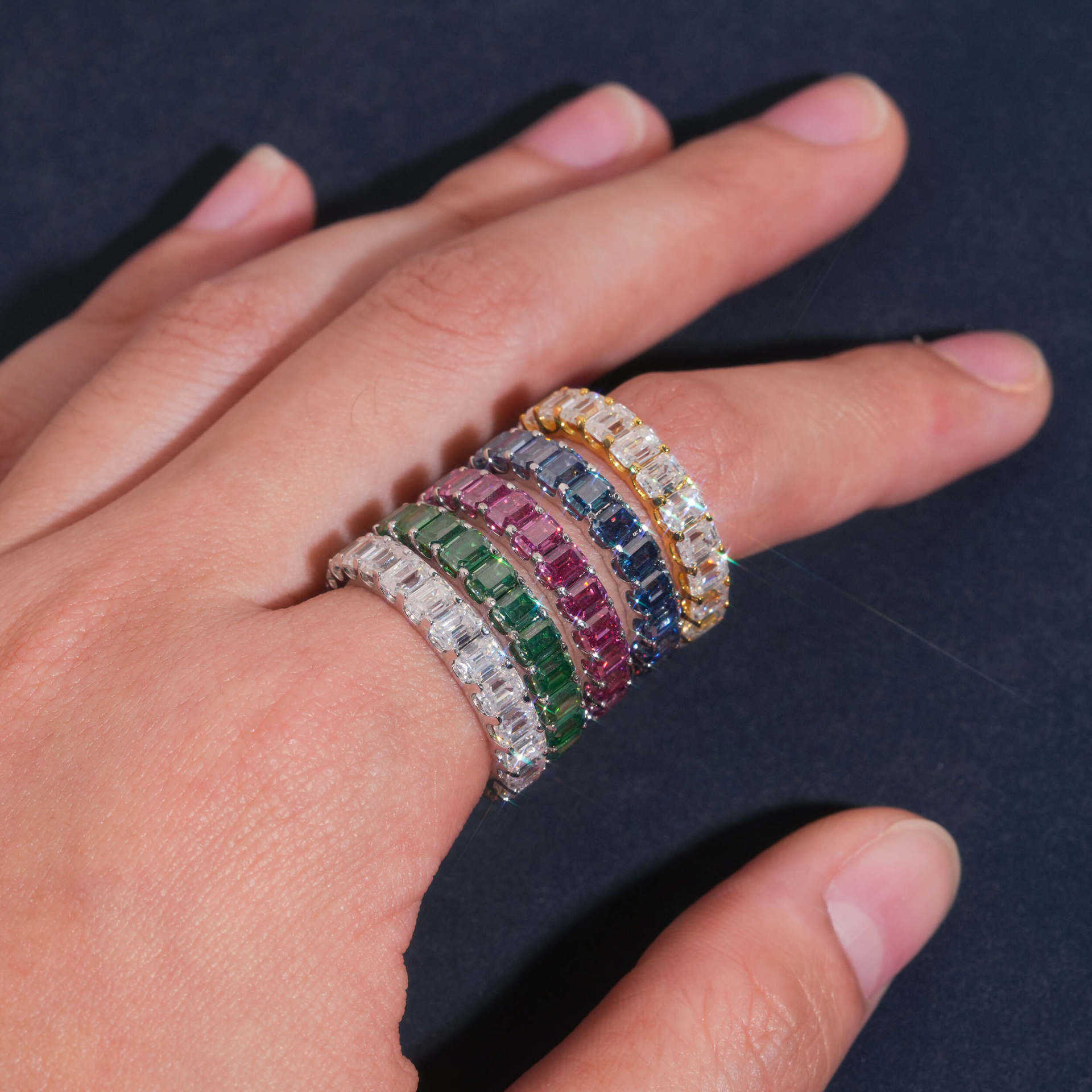 Hot selling S925 silver 0.3ct emerald cut ring with full set colorful moissanite single row mens and womens rings