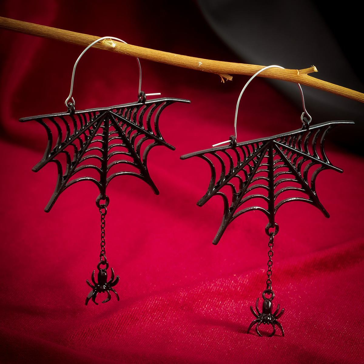 fashion Jewelry Dark Wind Web Hollow Tassel Halloween Spider Punk Gothic Woman Earrings