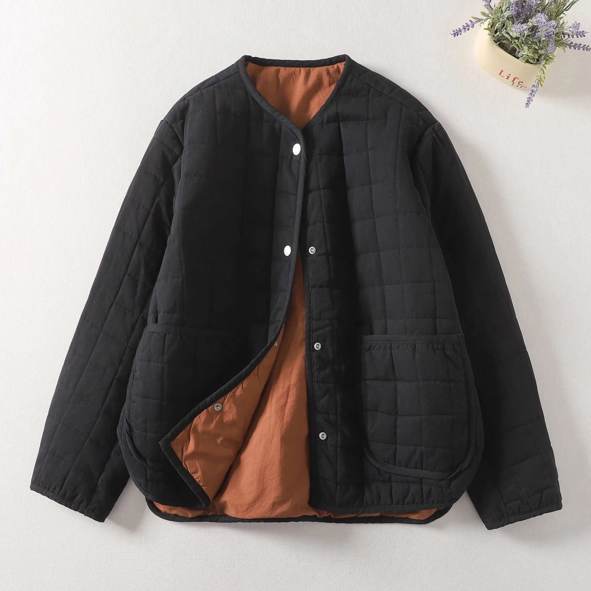 Literary Plaid Parkas 2024 New Winter Age-reduced Women Quilted Jackets Thick Warm Cotton-padded Office Lady Outerwear Coat
