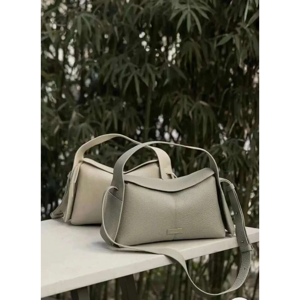 2024 Solid Color Horizontal Niche Crossbody Bag