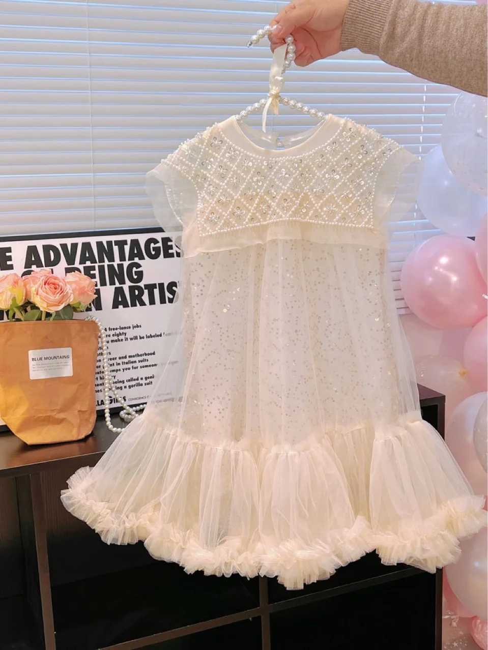 New 2023 Girls Prin cess Dress Casual Spring Summer Childrens Wear Korean Pearl Neck Princess Dress Fashion Yarn Dress Z250214