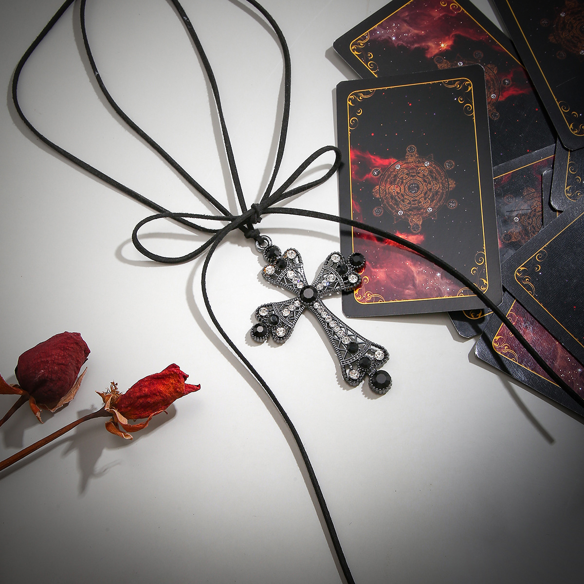 Woman Exaggerated punk style necklace, female niche accessory, cross, rhie drawstring collar, sweet and cool choker