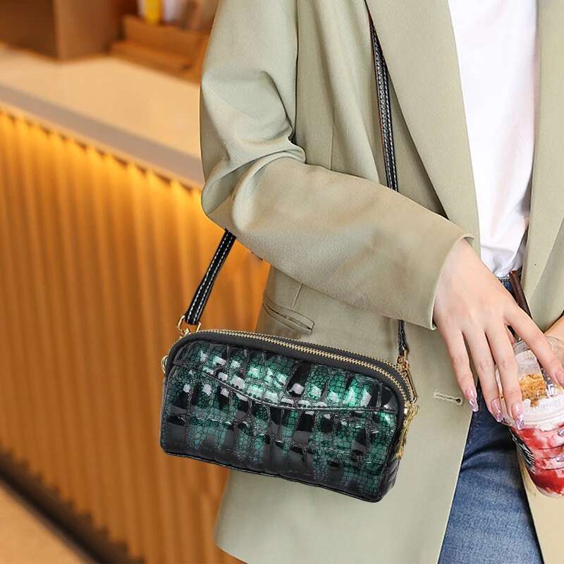 Genuine Handbag Women's 2023 New Crossbody Small Bag Bright Leather Shell Carrying Mobile Phone Zero Wallet