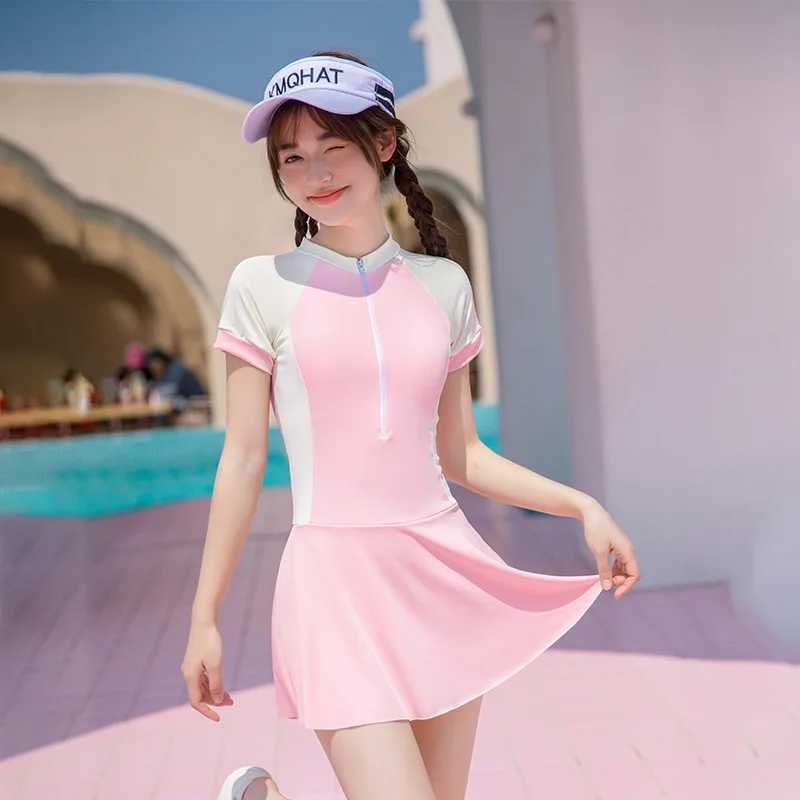 One-Piece Swimsuit for Young Girls Teeange Kids Sports Swimming Training Suits Quick-drying Swimwear with Pads Hot Spring Z250214
