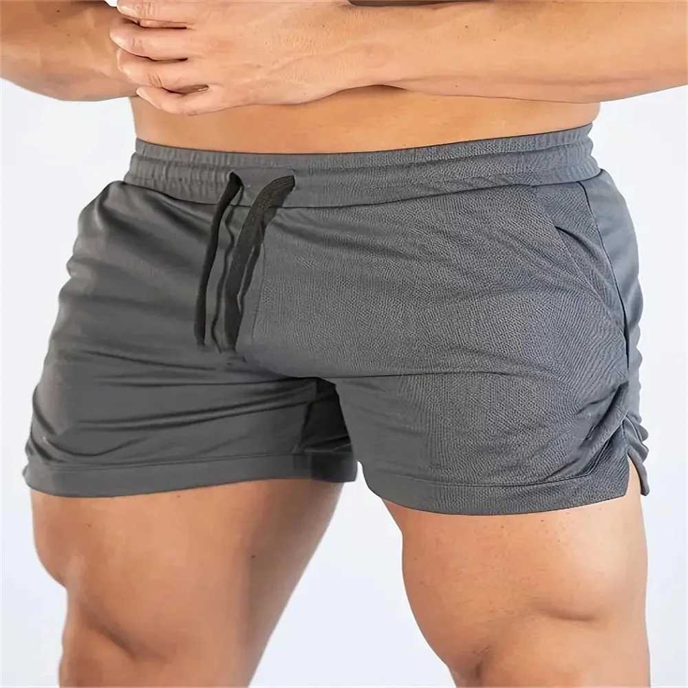 Summer Mens Fitness Shorts Gym Shorts Gyms Short Pants Run Hiking Sportswear Running Shorts Men Sports JoggingXJ250213