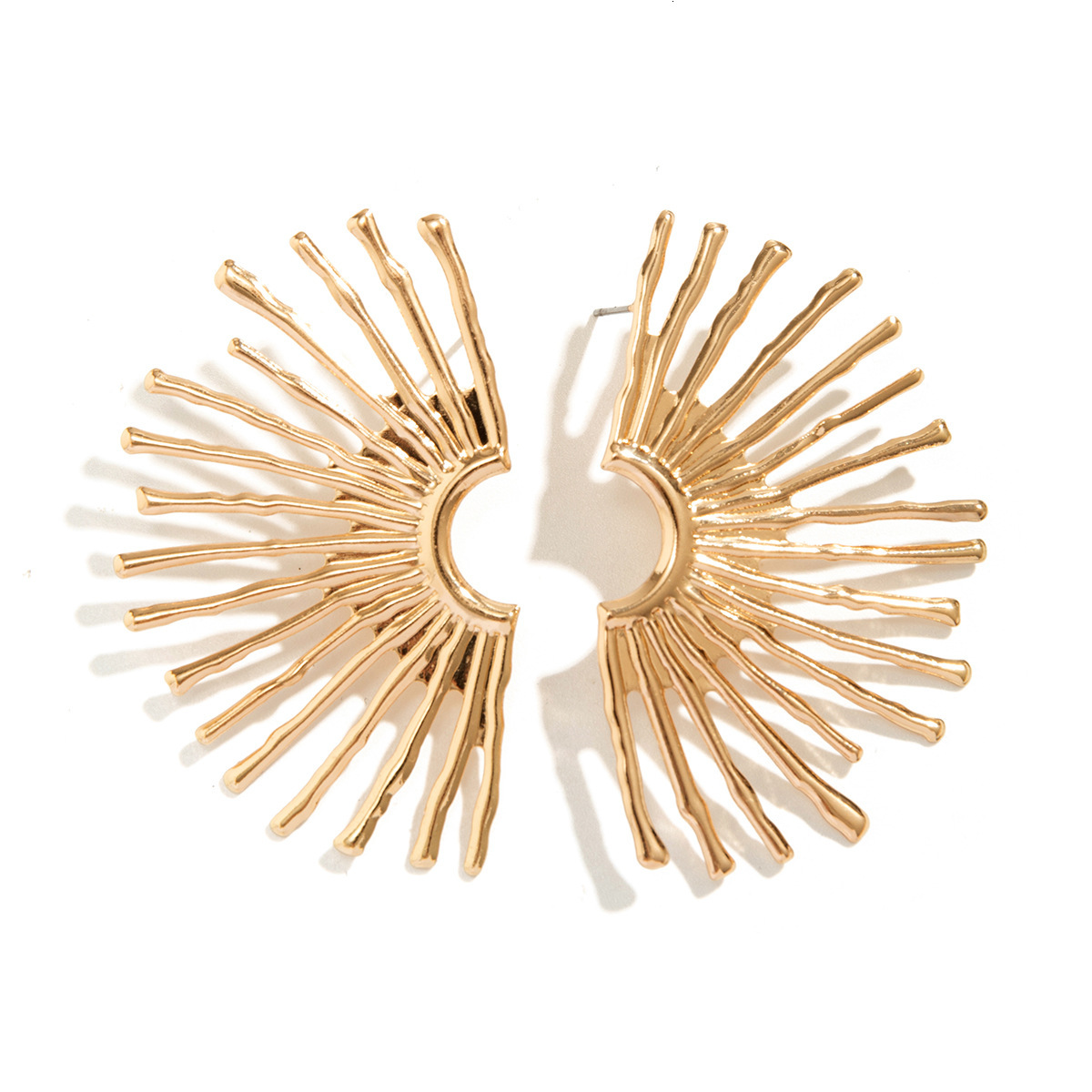 fashion Punk style minimalist and atmospheric fan-shaped burr for women's Woman French versatile thorny es earrings