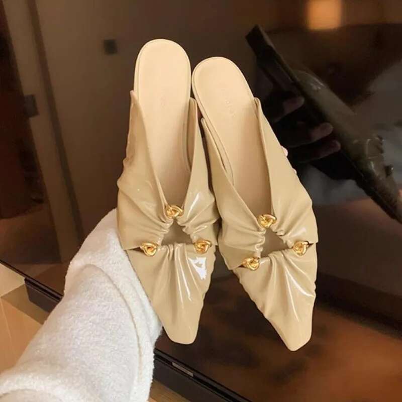 Pleated Flat Slipper Women Shoes 2024 Summer Fashion Hollow Out Mules Sandal Pointed Toe Slip On Dress Outdoor Slides Pumps