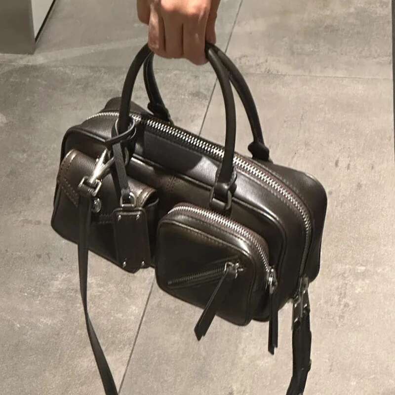 Boston Moto & Bike Ladies Bags For Women Designer Handbags Purse 2024 New In Vintage PU Leather Rivet Shoulder Crossbody