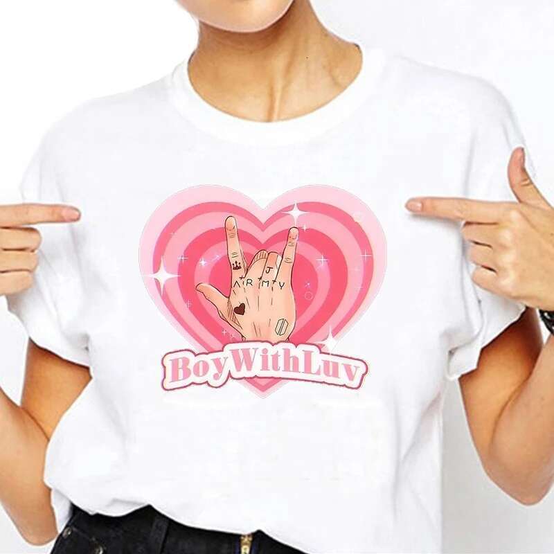 Vintage T Shirt Women's Clothing Jungkook Golden Korean Fashion Kpop Printed Plus Size Graphic Cute T-Shirt Top Summer Clothes