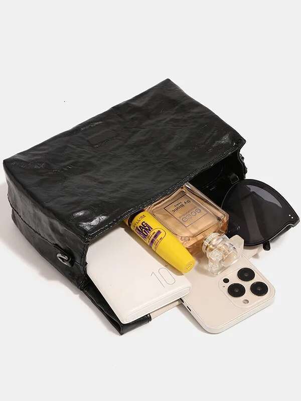 2024 New Pleated Flap Small Square Fashionable All-Match Single Room High-End Women's Crossbody Bag