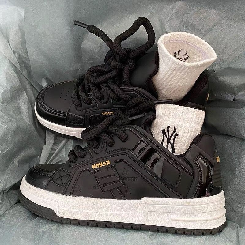 Korean Version Student Niche Design Casual Versatile Couple Men And Women's Sneakers Trendy Instagram Harajuku Sports Shoes