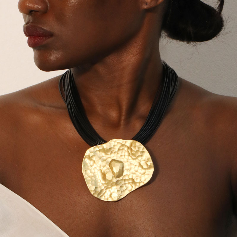 Statement Vintage Necklace with Geometric Pendant Girl Trendy Wedding Party Jewelry
