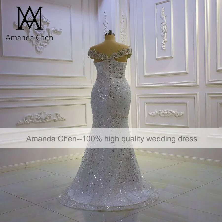 Personalized 2 in 1 Wedding Dress with Lace Appliques and High Division