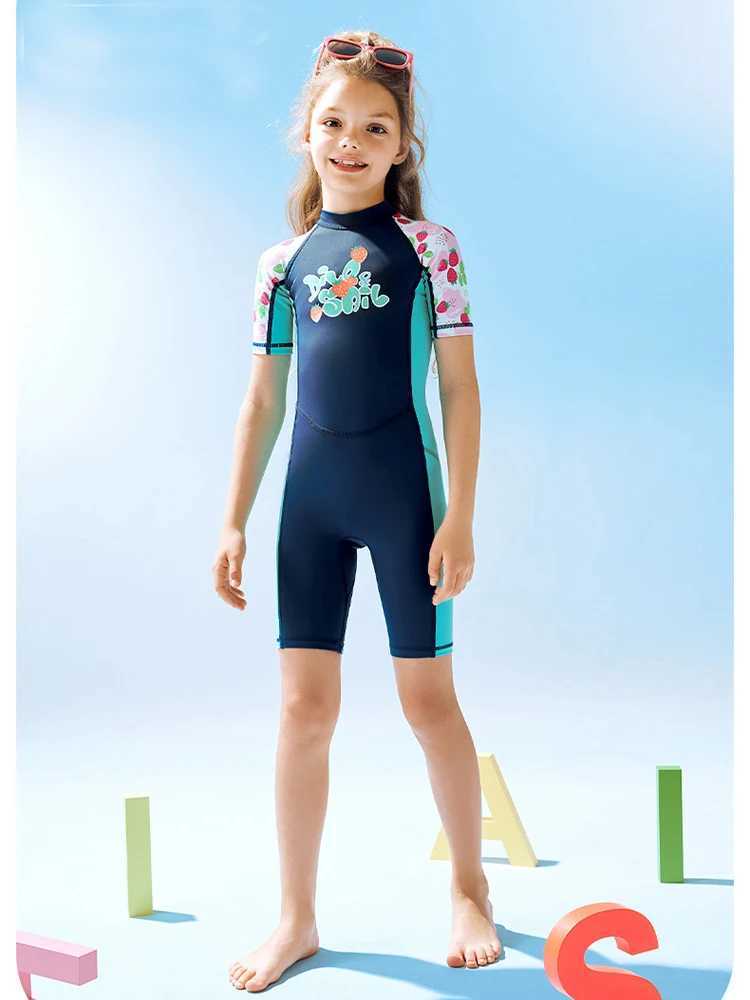 New UV Protective Long Sleeve Children Girl Swimsuits Kids Swimwear for 4-14 Years Z250214