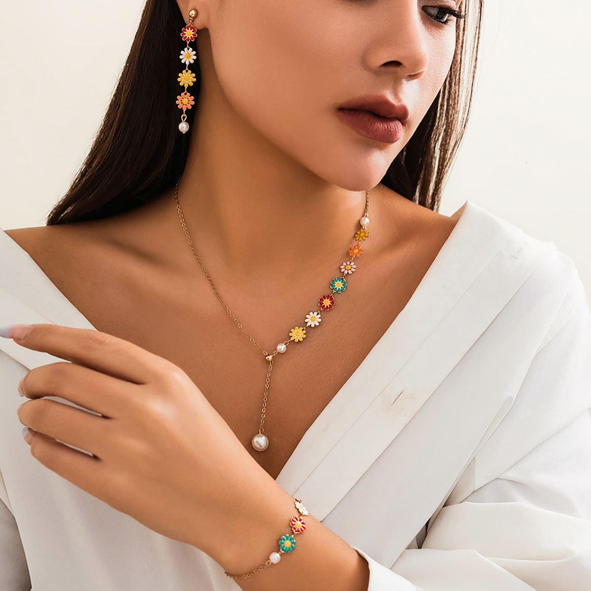 women fashion Jewelry minimalist, fresh, ral, collarbone chain versatile, dopamine, niche daisy necklace