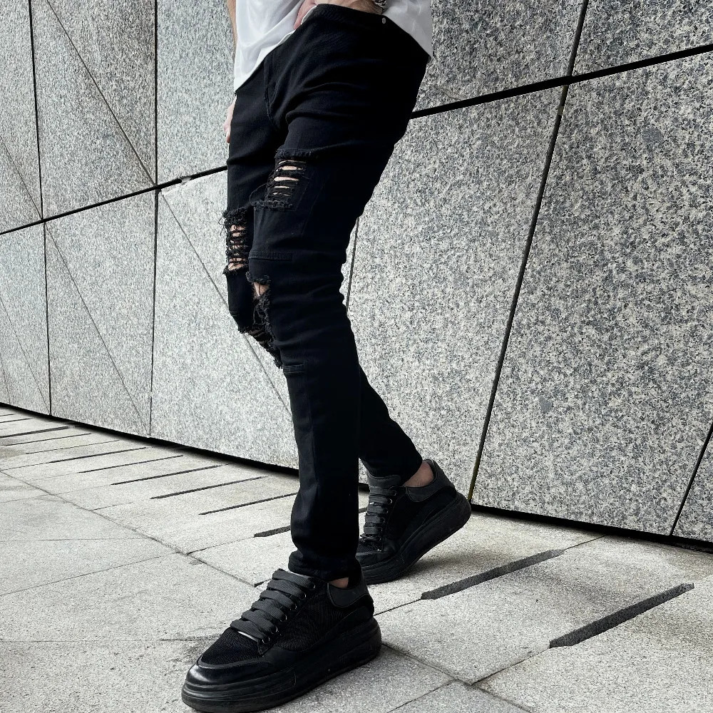 Men High street Hip hop Style Ripped Skinny Pencil Jeans Stylish Slim Holes Casual Denim Pants 250210