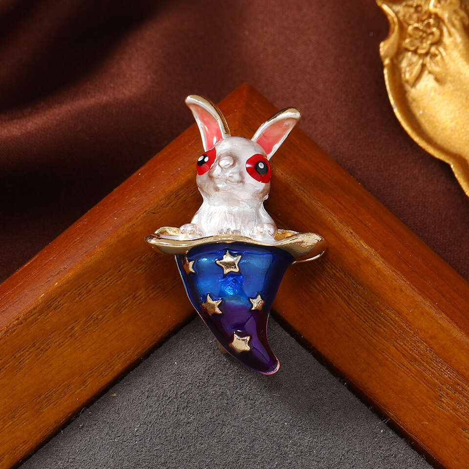 Cute Glazed Water Dia Rabbit Bracelet New Zodiac Shawl Anti Shining Pin Buckle Light Personalized Accessories