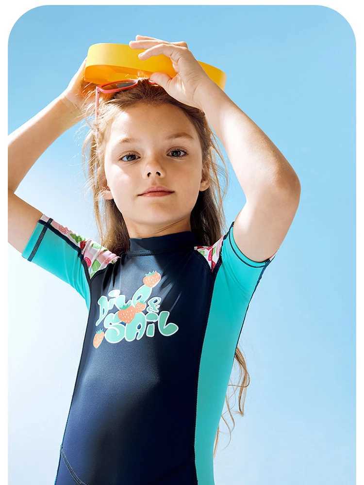 New UV Protective Long Sleeve Children Girl Swimsuits Kids Swimwear for 4-14 Years Z250214