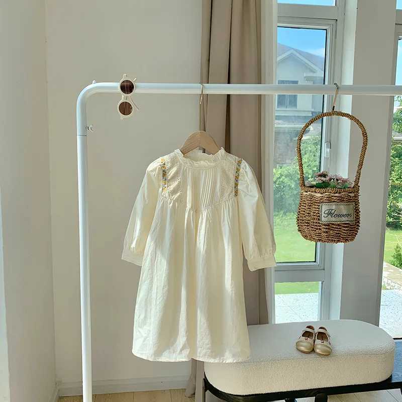 UNITIM Kids Girls Dress Ruched Stand Up Collar Embroidered Baby Girls Dress Sweet Korean Lace Childrens Girls Princess Dress Z250214