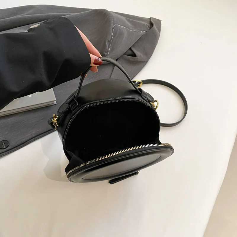 Round Leather Crossbody Bags For Wen Luxury High Quality Handbags Wen Bags Designer Shoder Bag Fem Cluh Purses Z250514