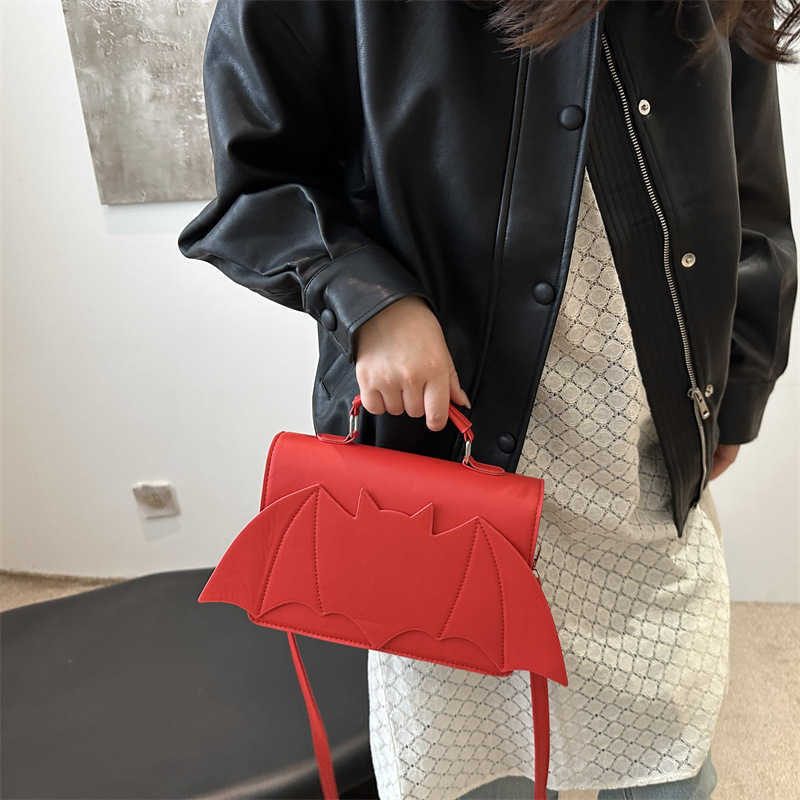 Designer Personalized creative small for women new Halloween shoulder personalized bat funny trendy crossbody bag