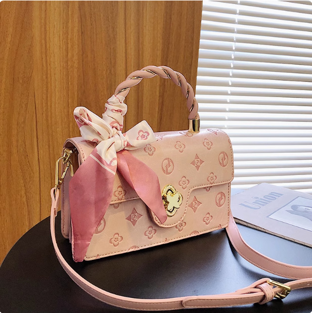 Free shipping 2025 designer Shoulder tote Bags For womans ladies flap lady camellia wer square handbag pink women crossbody bag