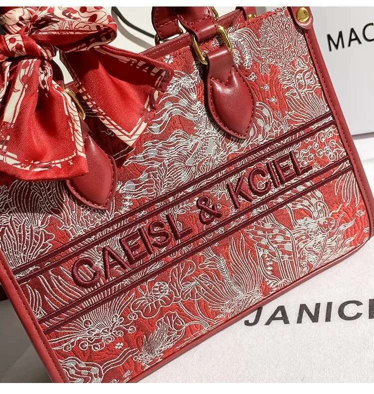 Large Capacity Fashion Casual Tote Red Color Embroidery Women Handbag High Quality Lady Purse Shoulder Messenger Bag