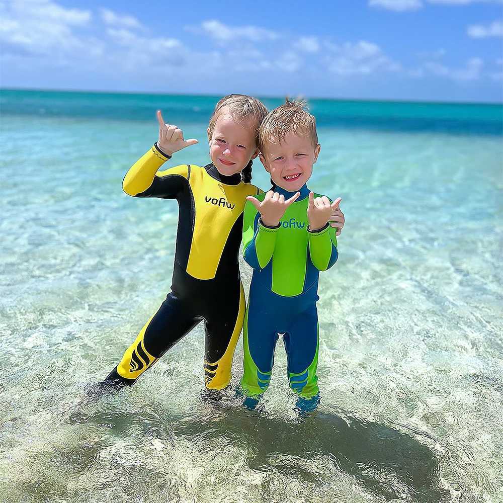 Childrens 3mm Neoprene Wetsuits Boys Girls One-piece Thermal Swimsuits Back Zipper Cold-proof Surfing Swimming Snorkeling Suit Z250214