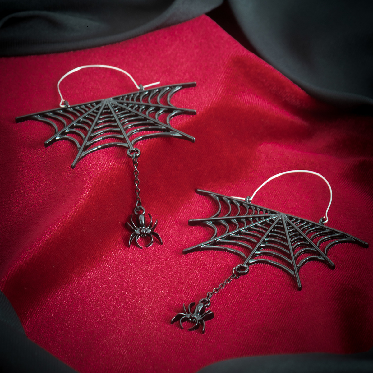 fashion Jewelry Dark Wind Web Hollow Tassel Halloween Spider Punk Gothic Woman Earrings