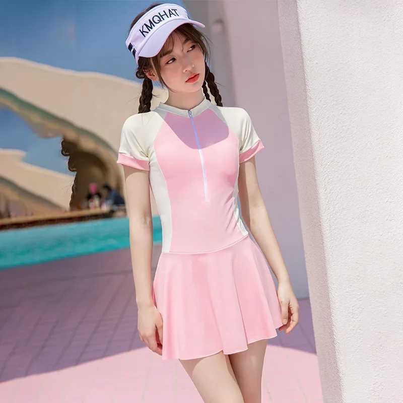 One-Piece Swimsuit for Young Girls Teeange Kids Sports Swimming Training Suits Quick-drying Swimwear with Pads Hot Spring Z250214