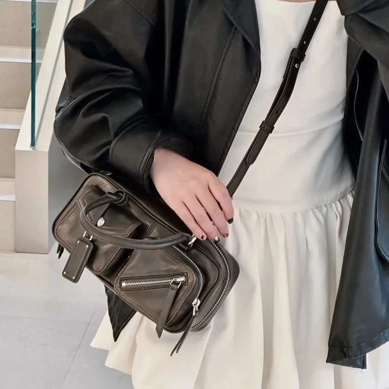 Boston Moto & Bike Ladies Bags For Women Designer Handbags Purse 2024 New In Vintage PU Leather Rivet Shoulder Crossbody