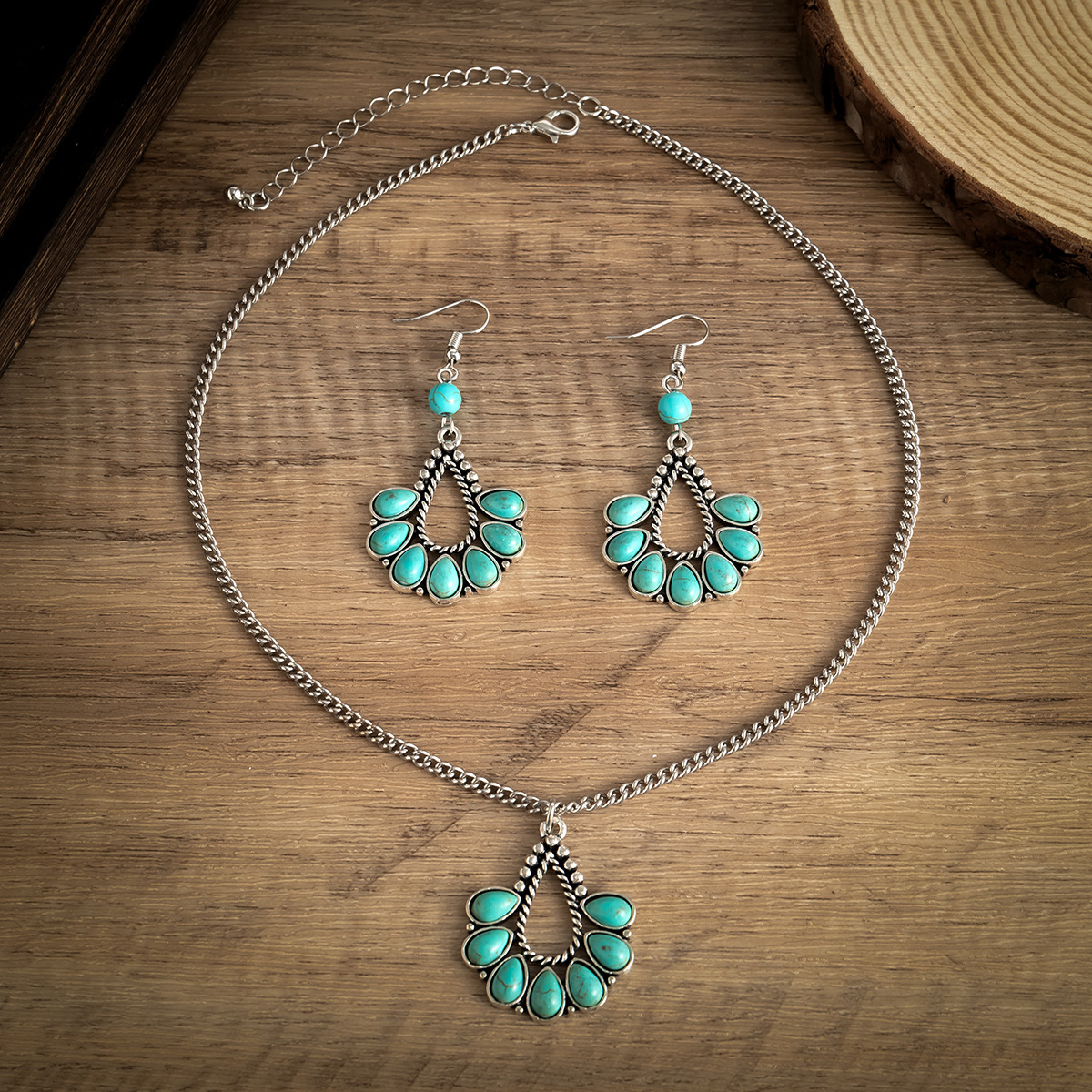 fashion Beach Water Drop Tassel Small Neckchain Jewelry Sweet Cool Spicy Girl Ethnic Bohemian Pie designer Necklace