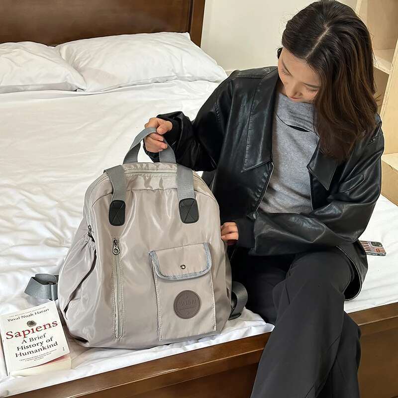 Oversized Multi Functional Fashion Backpacks Women Large Capacity Dry And Wet Separation Shoulder Bag For Travelg Sports