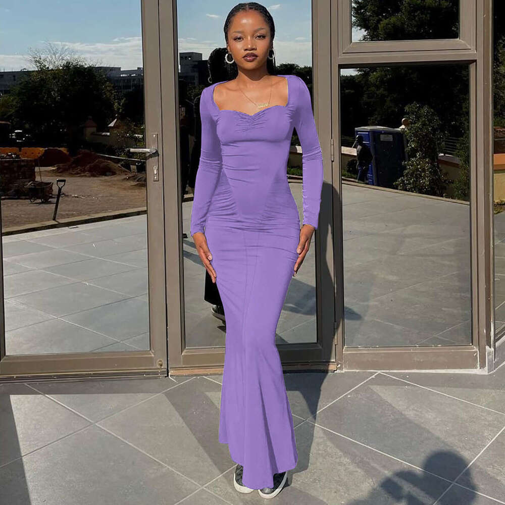 Hot selg women's in Europe America autumn fashionable and sexy slim fit pleated long sleeved dress women wholesale, versatile temperament for 202