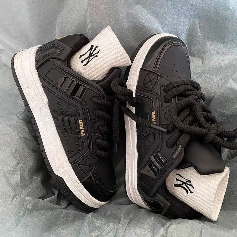 Korean Version Student Niche Design Casual Versatile Couple Men And Women's Sneakers Trendy Instagram Harajuku Sports Shoes