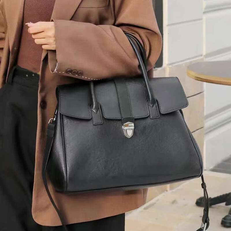 New Retro Large Capacity Commuter Tote Strictly Select First Layer Vegetable Tanned Cowhide Women's Handbag Travel Shoulder Bag