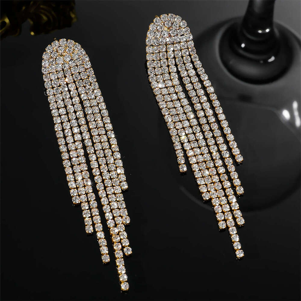 with a urious sparkg AB rhie long tassel women's fashionable temperament, earrings, and earrings