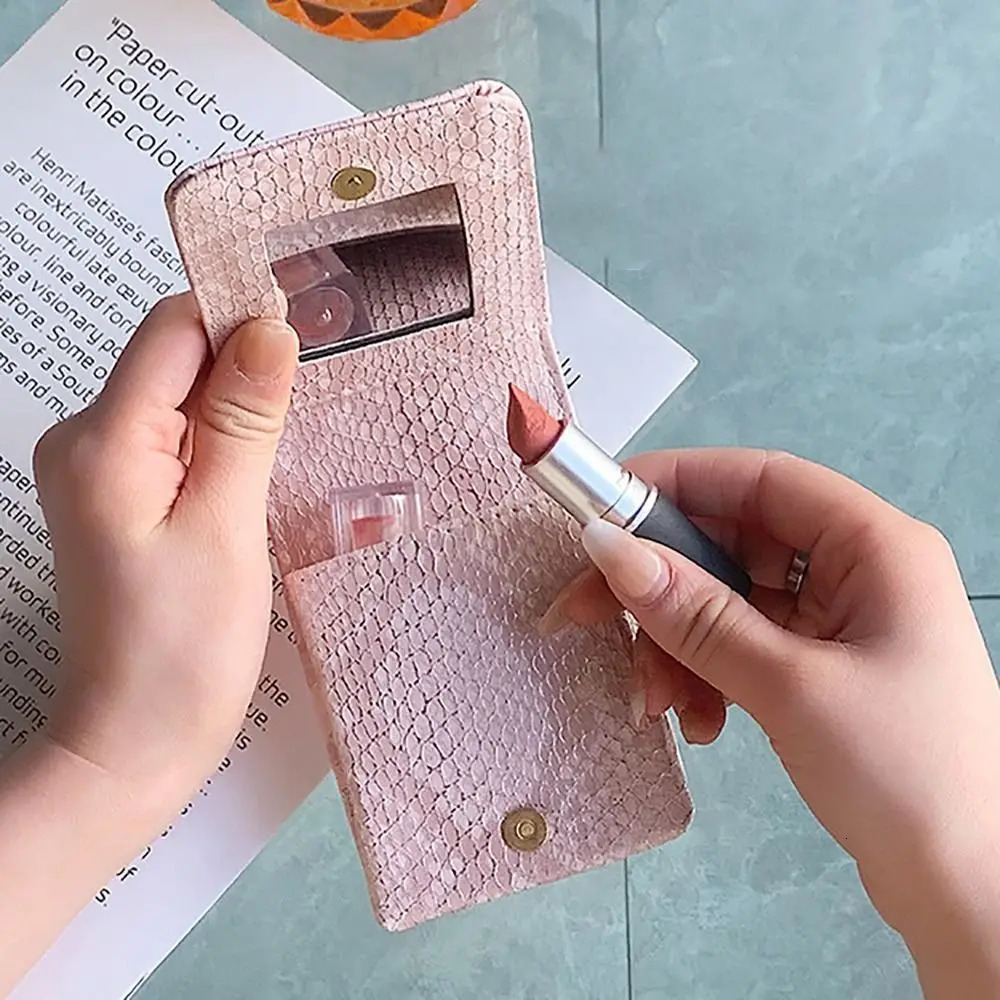High-quality PU Leather Lipstick Bag With Mirror Mini Lipstick Protective Cover Snap Button Lipstick Pouch 250207