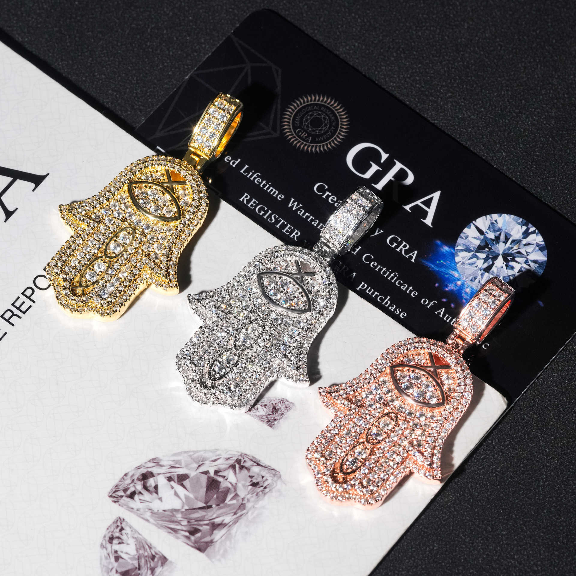 New mens and womens moissanite hip-hop pendant 925 silver moissanite pendant can be worn through a single stone tennis ball